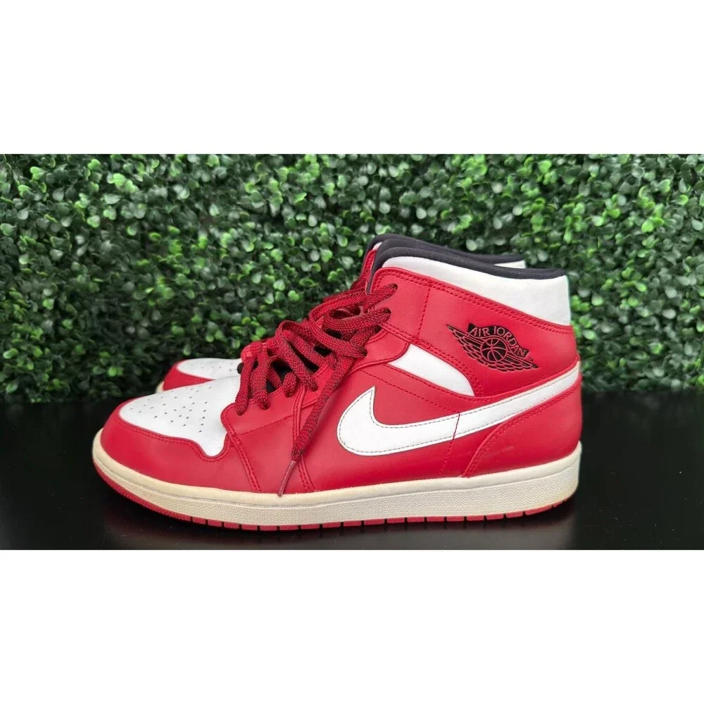 Nike Air Jordan 1 Mid Gym Red White Black 554724-605 Men's Size 11.5 OBO